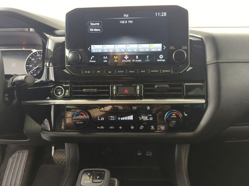 Used 2024 Nissan Pathfinder SL w/ Cargo Package FWD image 13