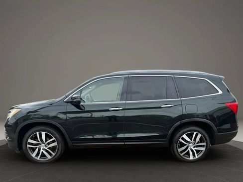 Used 2016 Honda Pilot Touring image 8