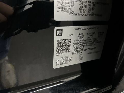 Certified 2023 GMC Sierra 1500 AT4 AWD/4WD image 34
