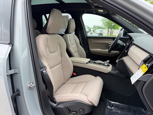 New 2026 Volvo XC90 T8 Ultra AWD/4WD image 8