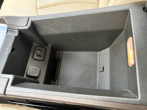 Used 2017 Buick LaCrosse Essence FWD image 21