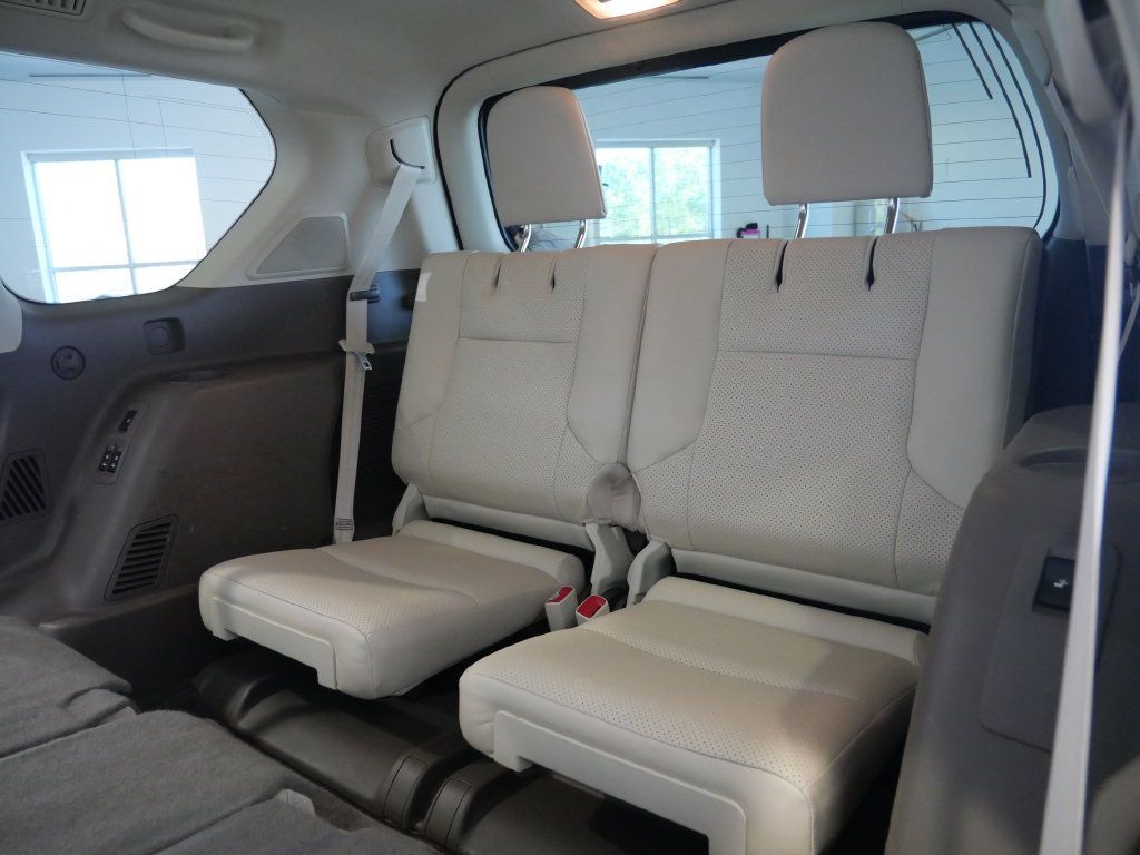 Used 2013 Lexus GX 460 Premium AWD/4WD image 26