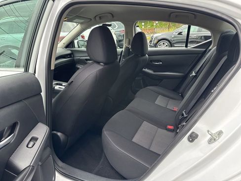 Used 2023 Nissan Sentra SV FWD image 18