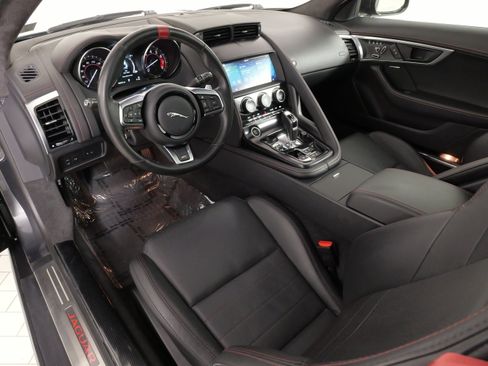 Used 2020 Jaguar F-TYPE Coupe RWD image 29