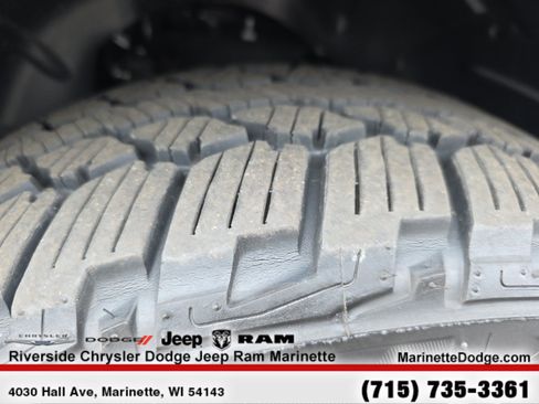 Used 2022 RAM 1500 Big Horn AWD/4WD image 12