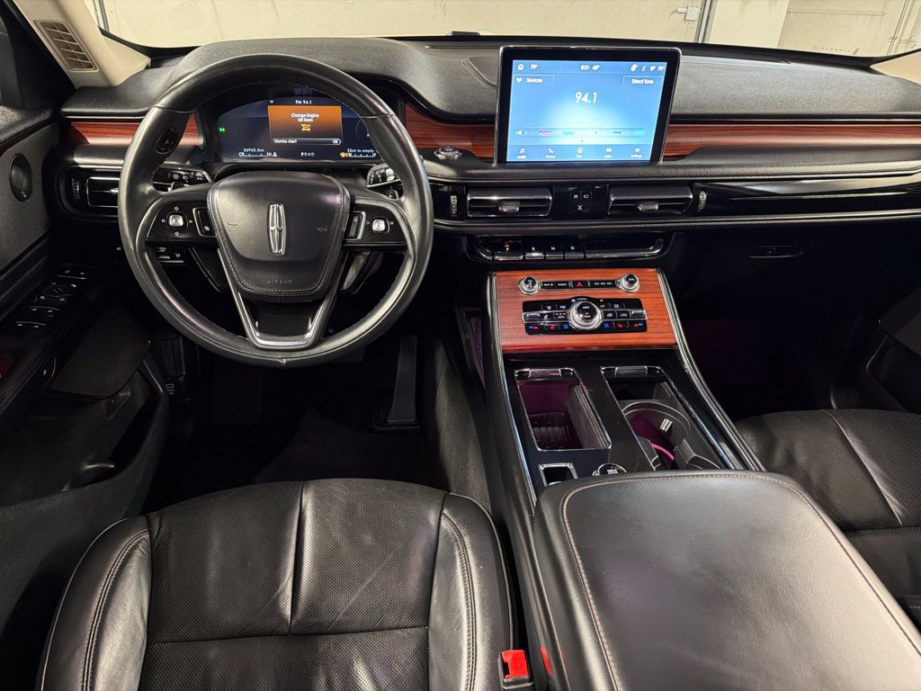 Used 2023 Lincoln Aviator Reserve w/ Equipment Group 201A AWD/4WD image 8