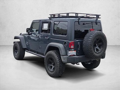 Used 2017 Jeep Wrangler Unlimited Sport w/ Quick Order Package 24S AWD/4WD image 9