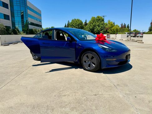 Used 2022 Tesla Model 3 RWD image 46