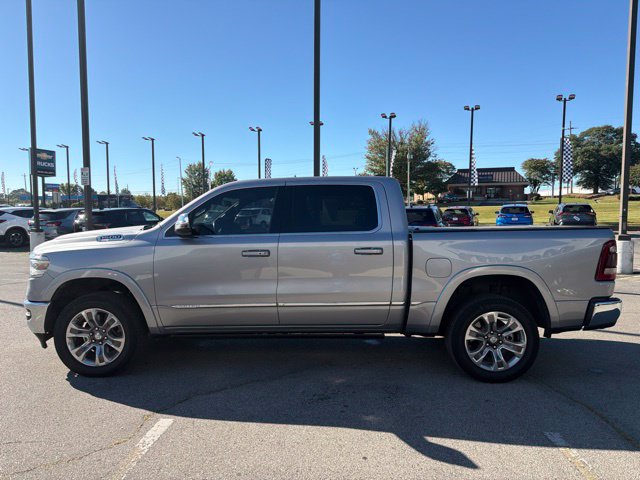 Used 2024 RAM 1500 Limited AWD/4WD image 6