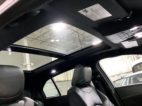 Used 2022 Cadillac XT4 Sport w/ Enhanced Visibility Package FWD image 14