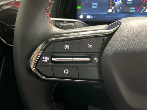 New 2026 Chevrolet Equinox RS FWD image 19