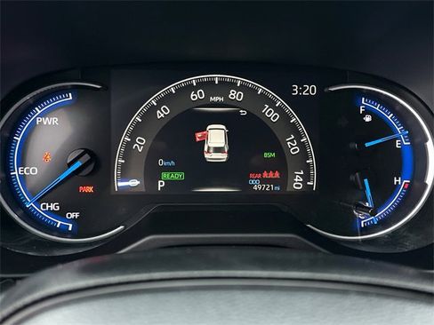 Certified 2024 Toyota RAV4 LE image 25