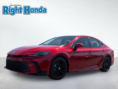Used 2025 Toyota Camry SE w/ Multimedia Upgrade Package