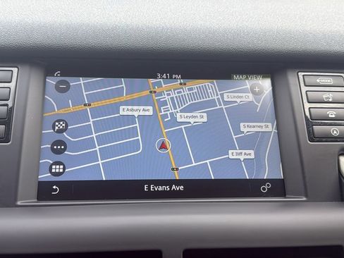 Used 2018 Land Rover Discovery Sport SE AWD/4WD image 24