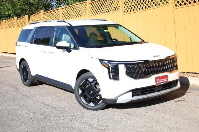 Used 2025 Kia Carnival EX FWD image 2