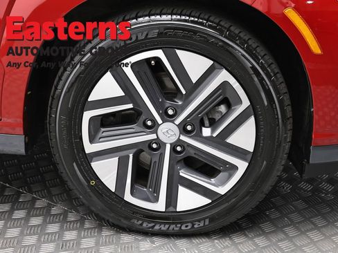 Used 2022 Hyundai Kona SEL w/ Convenience Package image 31