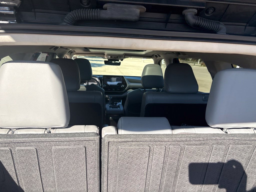 Used 2020 Toyota Highlander Platinum AWD/4WD image 27