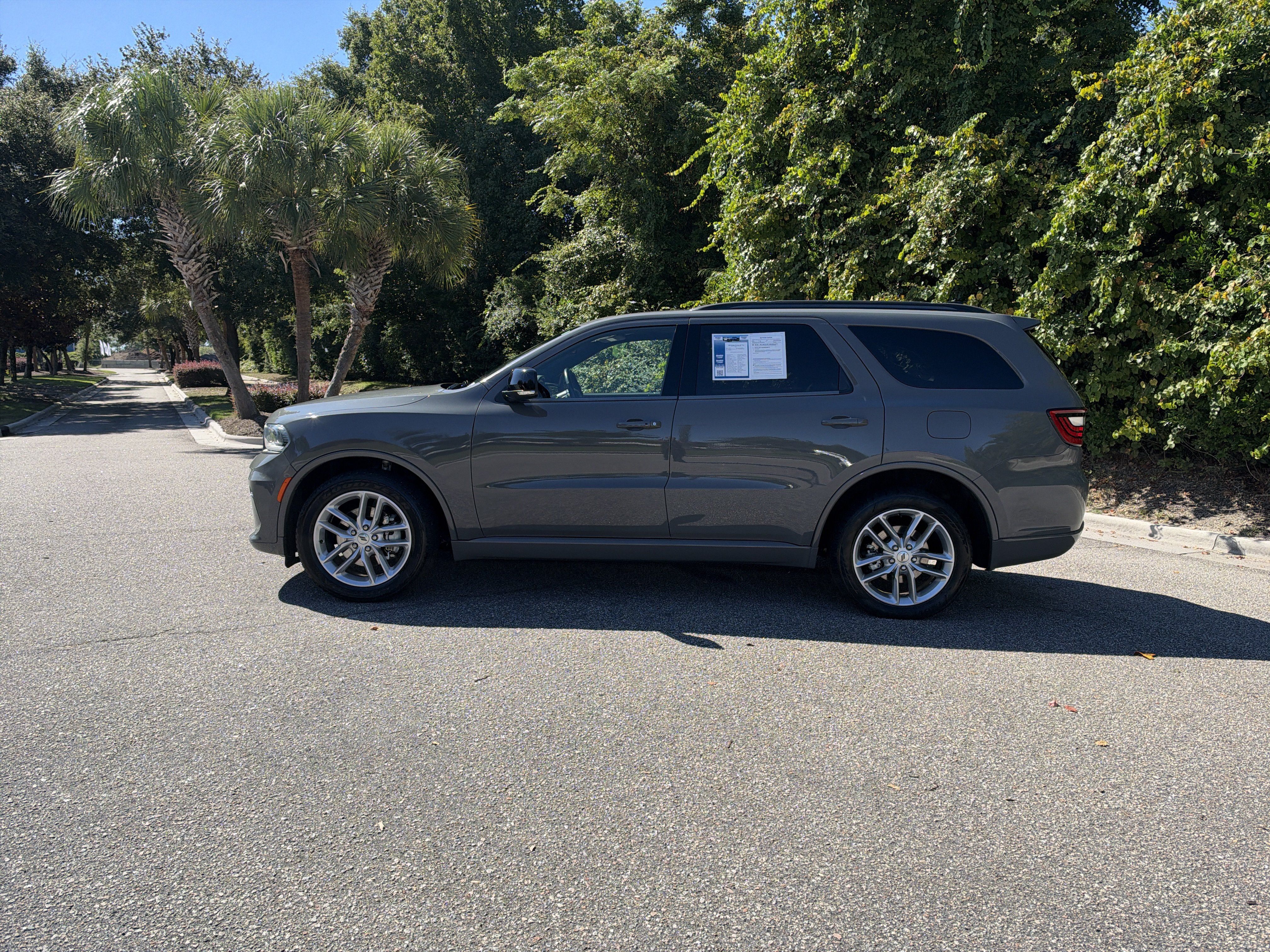 Used 2023 Dodge Durango GT AWD/4WD image 6