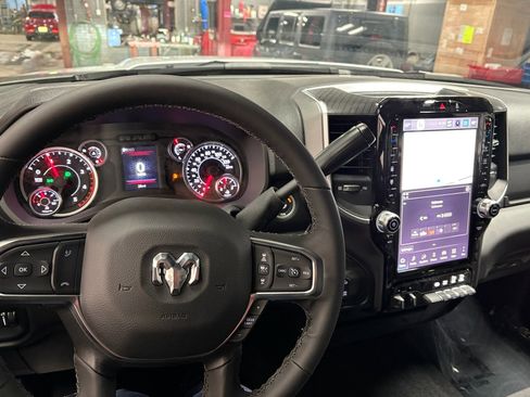 Used 2025 RAM 2500 Big Horn image 2