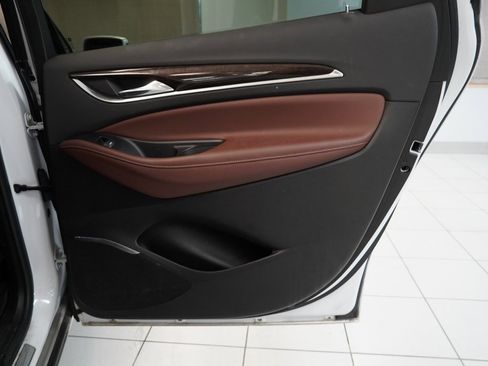 Used 2018 Buick Enclave Avenir w/ Avenir Technology Package image 30