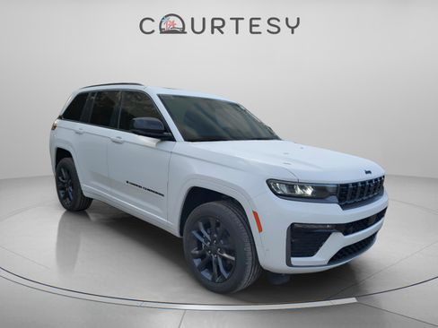 New 2026 Jeep Grand Cherokee Limited Reserve image 5