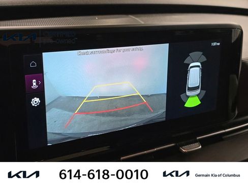 Certified 2023 Kia Carnival EX image 31