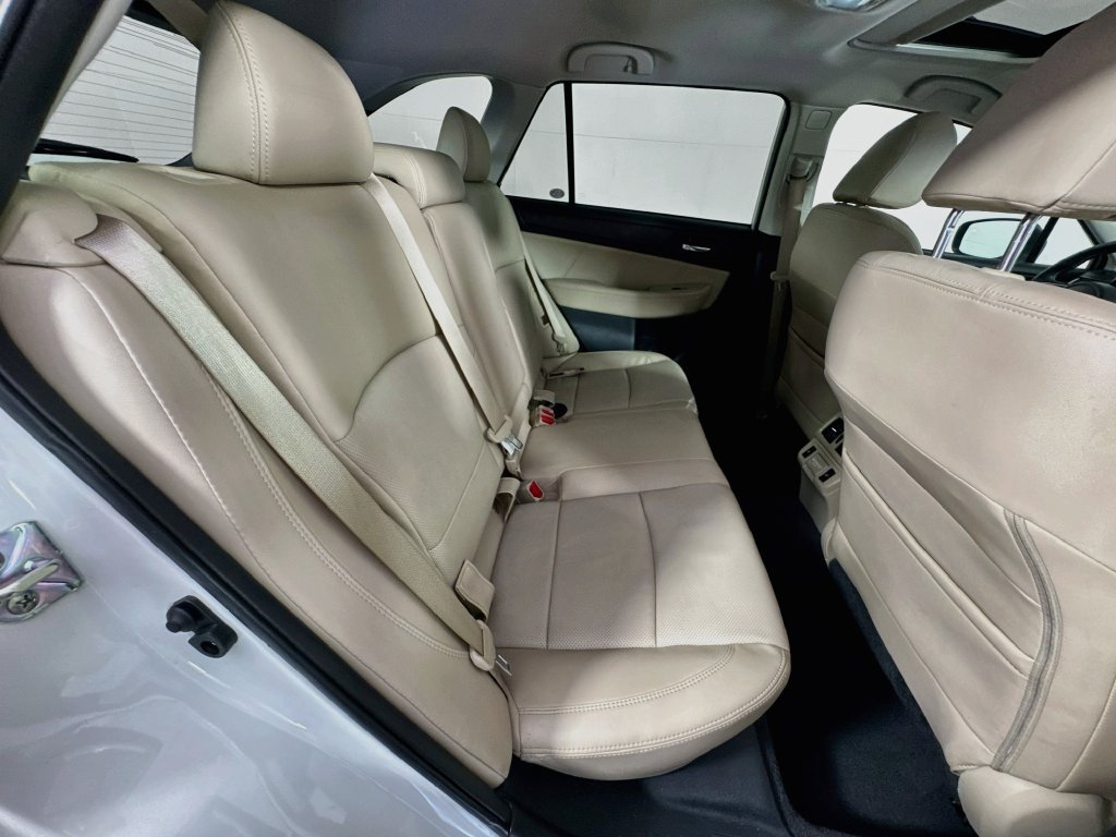 Used 2018 Subaru Outback 2.5i Limited AWD/4WD image 35