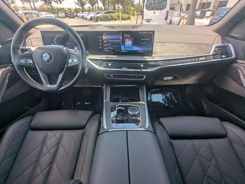 Used 2026 BMW X5 sDrive40i RWD image 2