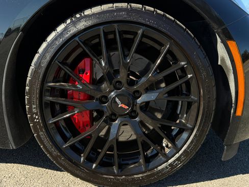 Used 2014 Chevrolet Corvette Stingray Convertible w/ 3LT Preferred Equipment Group image 15