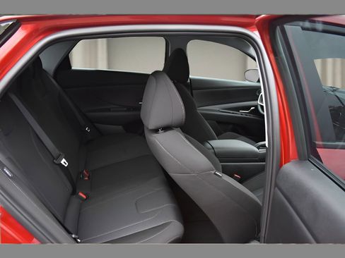 New 2026 Hyundai Elantra SE image 15