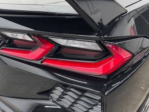 Used 2020 Chevrolet Corvette Stingray Coupe w/ Z51 Performance Package RWD image 9