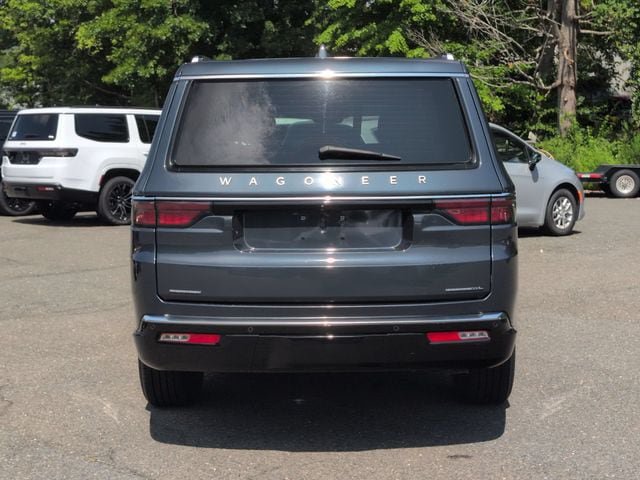 Certified 2023 Jeep Wagoneer L Series II AWD/4WD image 7