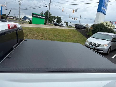 Used 2026 Chevrolet Colorado LT w/ Advanced Trailering Package AWD/4WD image 18