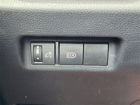 Used 2023 Toyota RAV4 XLE image 23