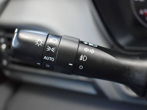 Used 2023 Subaru Outback Premium AWD/4WD image 19