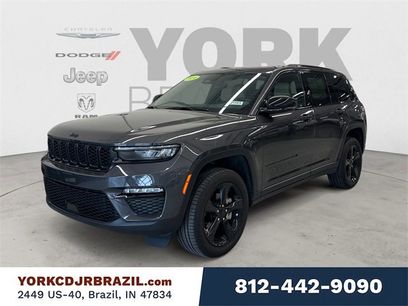 Used 2024 Jeep Grand Cherokee Limited w/ Black Appearance Package