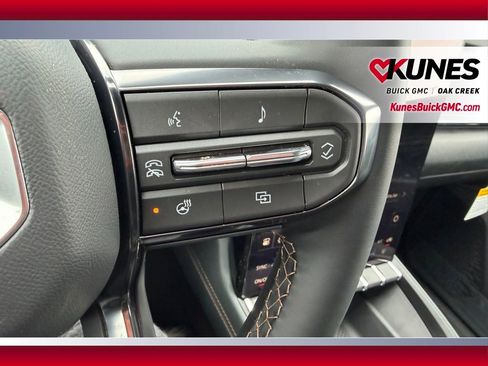 New 2026 GMC Terrain AT4 w/ Convenience Package III image 14