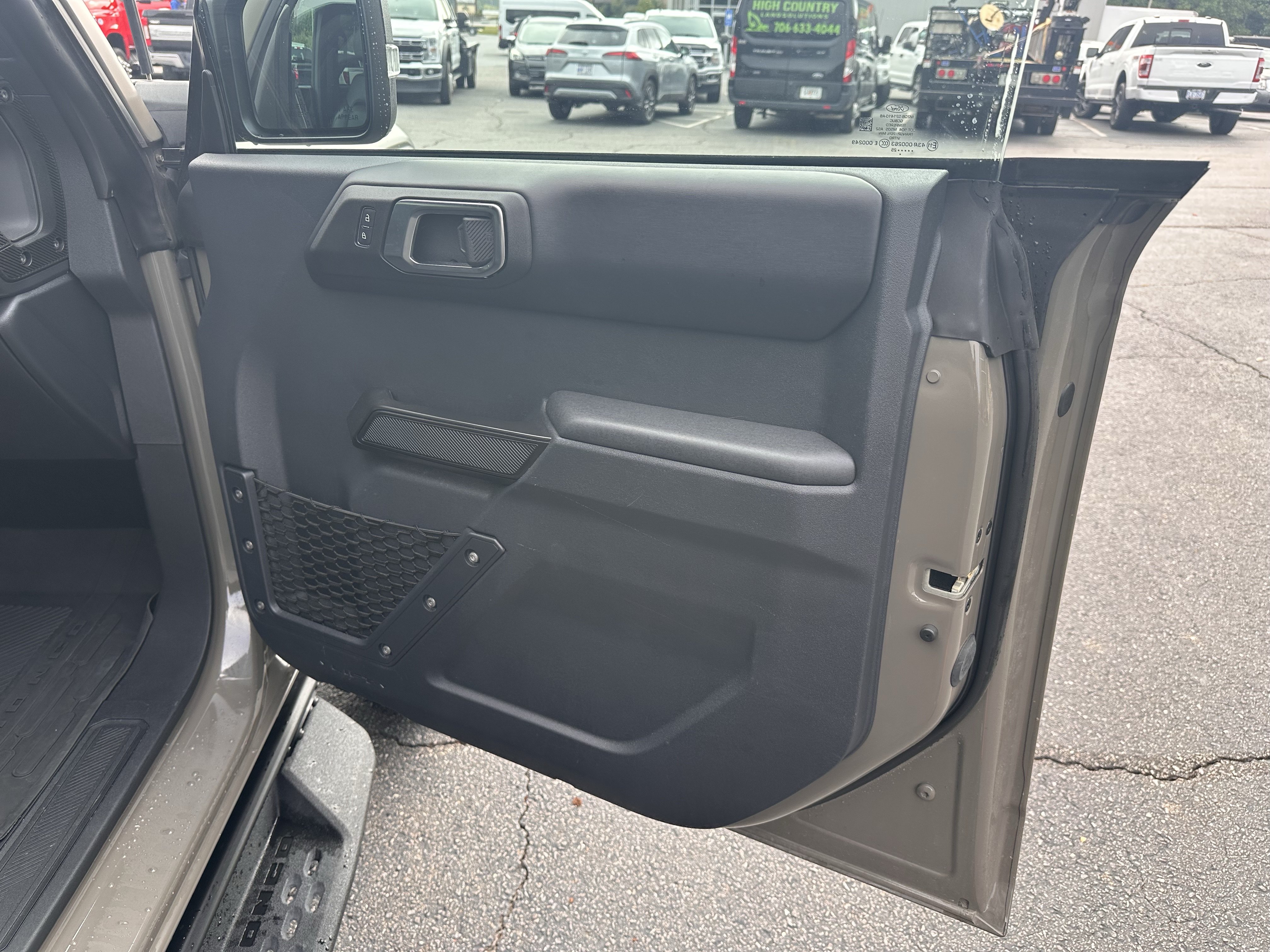 Used 2025 Ford Bronco Badlands w/ Matte Film Protection Package AWD/4WD image 13