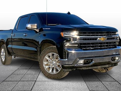 Used 2019 Chevrolet Silverado 1500 LTZ w/ LTZ Convenience Package image 2