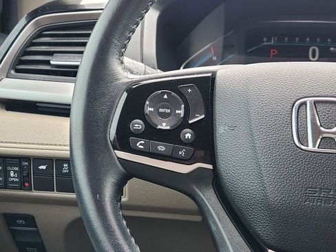 Used 2023 Honda Odyssey Touring image 26