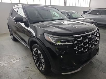 Used 2025 Ford Explorer Platinum w/ LUX Leather Package