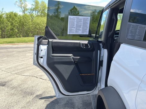 Used 2024 Ford Bronco Badlands AWD/4WD image 33