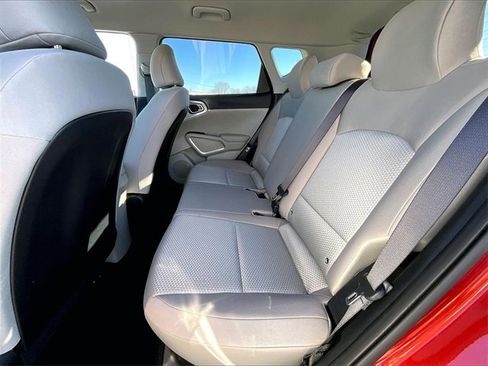 Used 2023 Kia Soul LX w/ LX Technology Package image 14