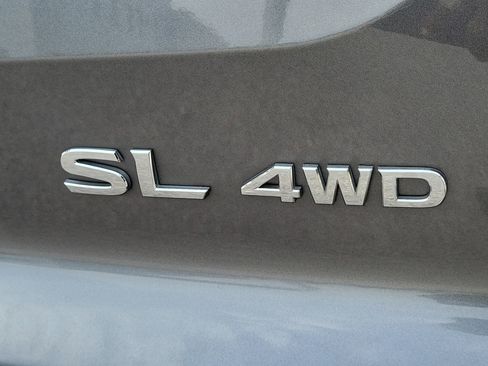Certified 2024 Nissan Pathfinder SL AWD/4WD image 11