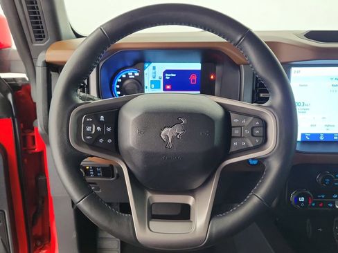 Used 2024 Ford Bronco Outer Banks AWD/4WD image 23