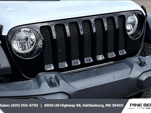 Used 2022 Jeep Wrangler Unlimited Sport image 21