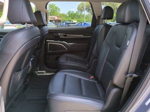Certified 2025 Kia Telluride S FWD image 13