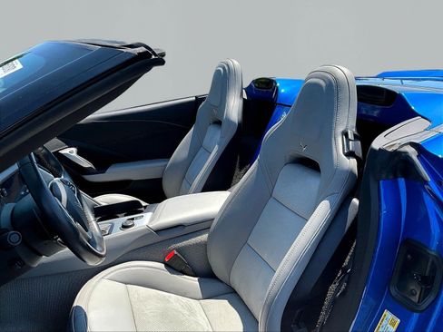 Used 2014 Chevrolet Corvette Stingray Convertible w/ 2LT Preferred Equipment Group RWD image 18