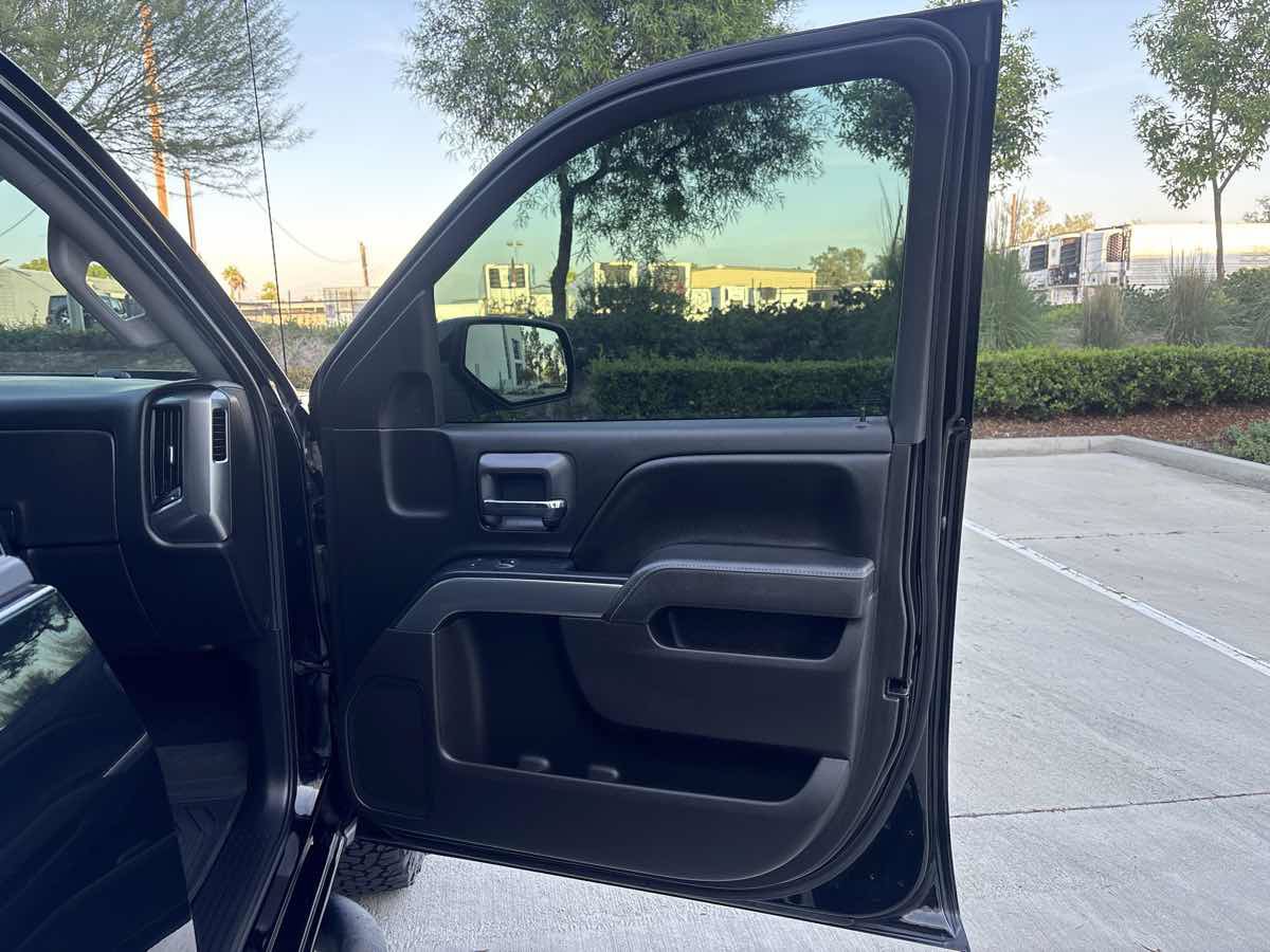 Used 2017 Chevrolet Silverado 1500 LT w/ All Star Edition RWD image 14