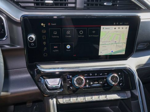 New 2026 GMC Sierra 1500 Denali w/ Denali Reserve Package AWD/4WD image 16